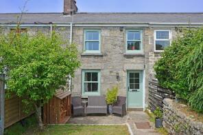 3, Higher Treskerby, Treskerby, Redruth TR16 5AG