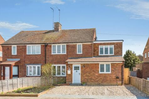 Queens Close, Thame