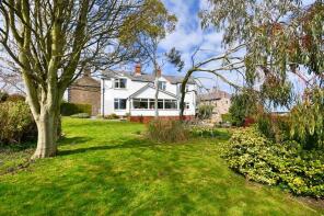 White Lodge, Dunstan Village, Alnwick NE66 3TB