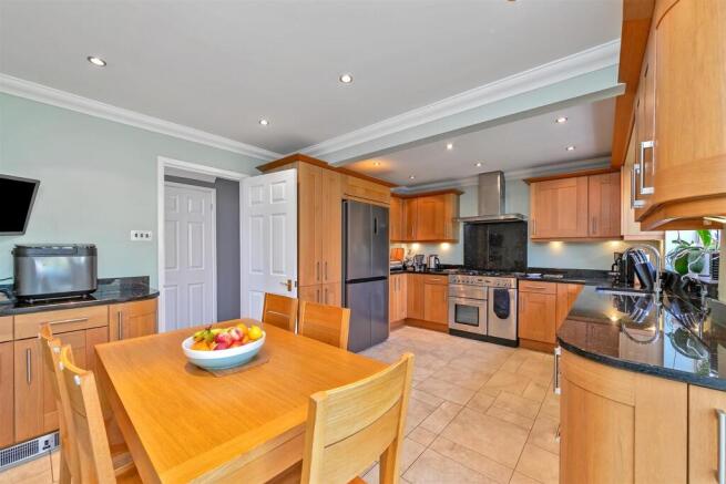 18BurghleyClose-44.jpg