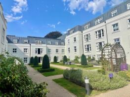 37, Inglewood House, Templeton Road, Kintbury, Hungerford RG17 9AA