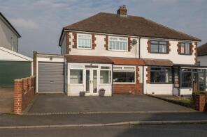 38, Woodlesford Crescent, Mount Tabor, Halifax HX2 0RB