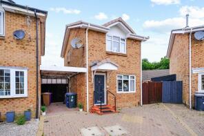 9, Woodhill Crescent, Girdle Toll, Irvine KA11 1QR