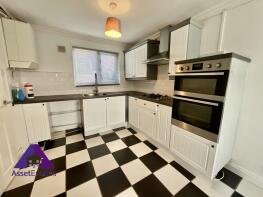 11, Penrhiw, Brynithel, Abertillery NP13 2GY