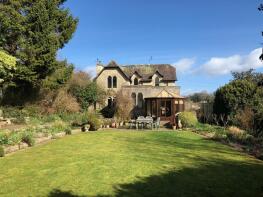 Dorothea, Lynch Road, Stroud GL6 8LP