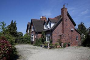 2, Hill Crest Cottages, Ombersley Road, Droitwich WR9 0AY