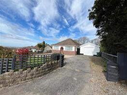 Cumbria, Meinciau Road, Mynyddygarreg, Kidwelly SA17 4RA
