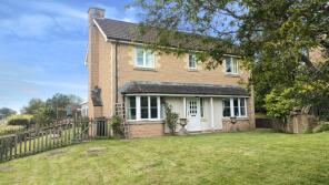 5, South Meadow, South Horrington Village, Wells BA5 3DJ