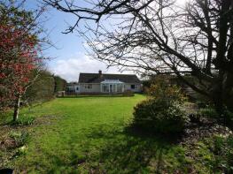 Carinya, Redlingfield Road, Eye IP23 7PG