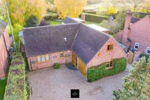 Ferndale, Wixford Road, Alcester B49 6DA