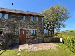 10 Osprey, Dartmouth Green, Totnes TQ9 7FE