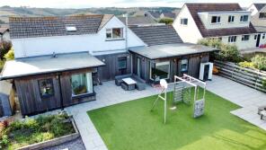 18, Cross Park, Crafthole, Torpoint PL11 3BH