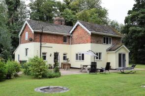 Gingerbread Cottage, Carr Lane, Gainsborough DN21 4RG
