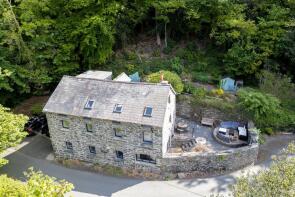 The Old Mill, Ffordd Hen Felin, Maenan, Llanrwst LL26 0UN