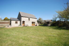 Fossil Cottage, Beach Road - Junction Horse Shoe Inn To End, Llantwit Major CF61 1ZG