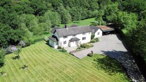 Crossfields, Rushtons Lane, Moddershall, Stone ST15 8TG
