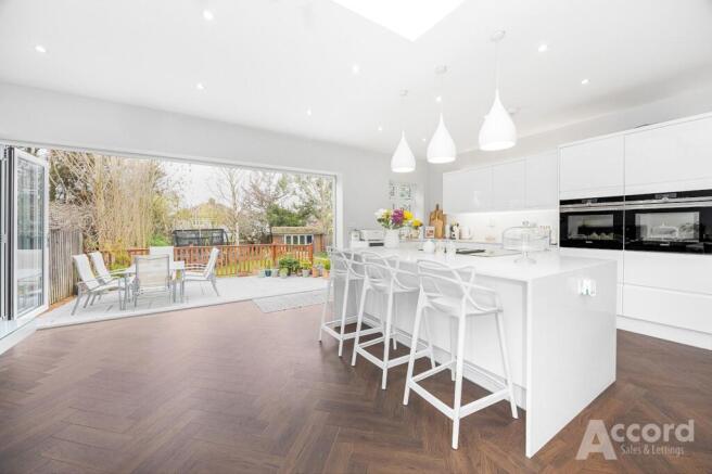 Kitchen/Dining Room