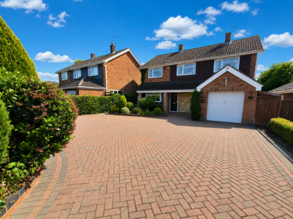 Totternhoe Road, Dunstable, Bedfordshire, LU6 2AF