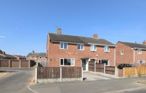 North Road, Calow, S44