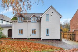 2, Chaveney Walk, Loughborough LE12 8FH