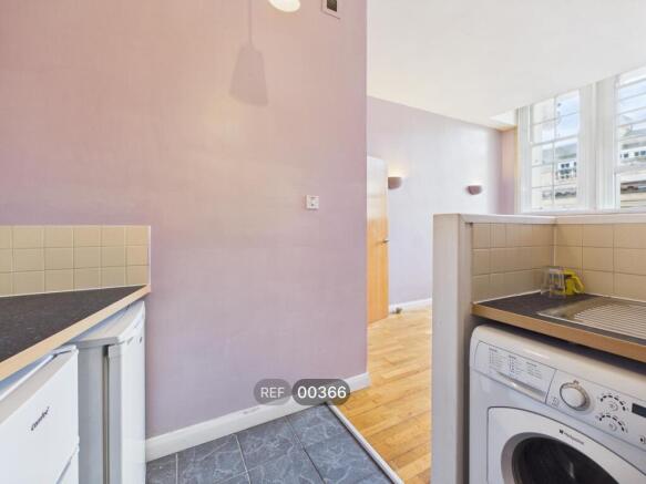 Kitchen/Living area