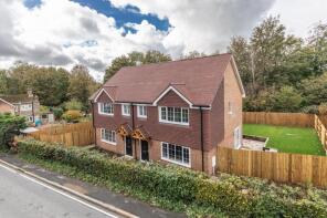 3, Bluebell Meadow, Maynards Green Road, Maynards Green, Horam TN21 0BU