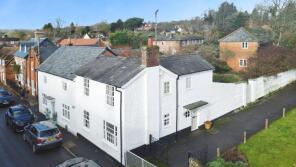 28 Cinnabar Cottage, High Street, Marlborough SN8 2QP