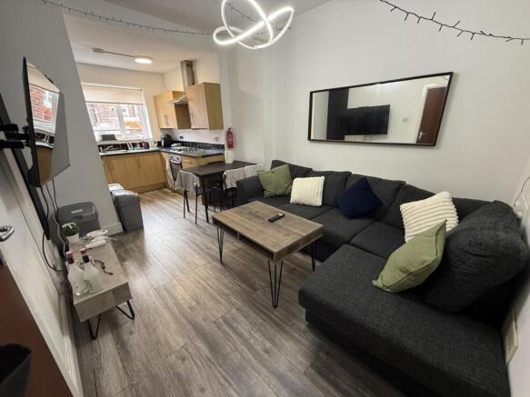 1dr.lounge.JPG