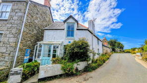 The Cottage, Road From St Pol De Leon View To Boslandew Hill, Trungle, Penzance TR19 6UG