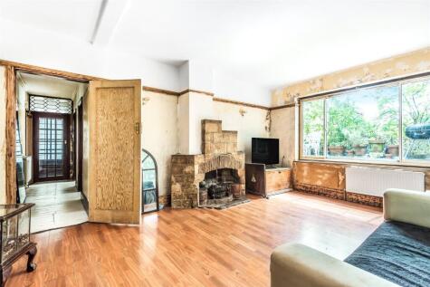 Stonegate Court, Buck Lane, KINGSBURY, NW9