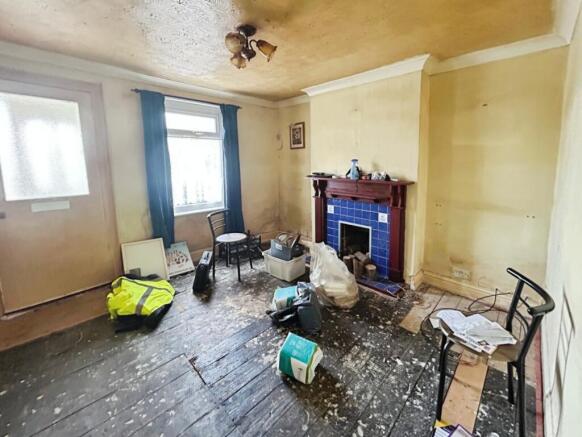 pbox-living_room-342136.jpeg