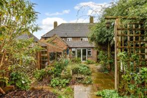 15, St Nicholas Road, Mid Lavant, Chichester PO18 0BU