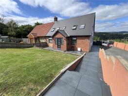 Marley House, Oakland Terrace, Cilfynydd, Pontypridd CF37 4HB