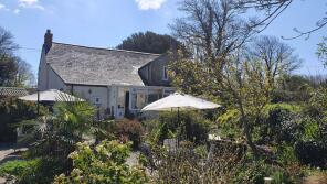 Helstone House, A39 Between Valley Truckle And Knights Mill Hill, Helstone, Camelford PL32 9RL