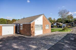 6, Queenborough, Toothill, Swindon SN5 8DU