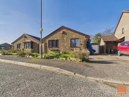 1, Ennis Close, Truro TR4 9BU