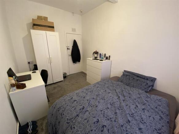 15C Room 1.JPG