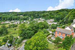 Mayhurst, Main Road, Stroud GL6 6JS