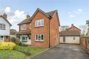 6, Benedict Close, Romsey SO51 8PN