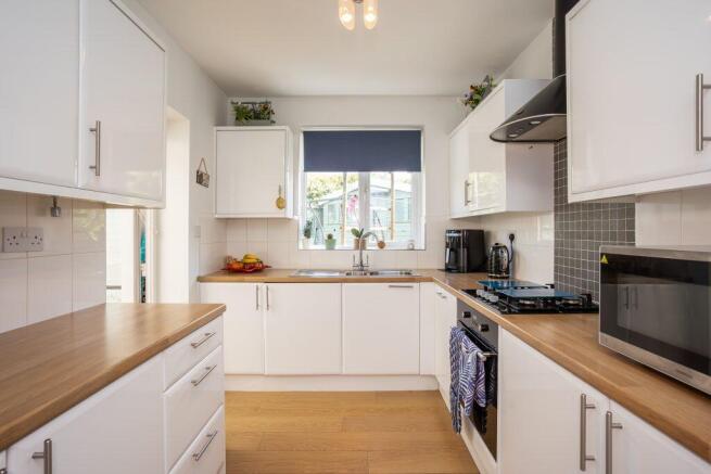 Final-18 - 2 bedroom semi-detached (bungalow) at