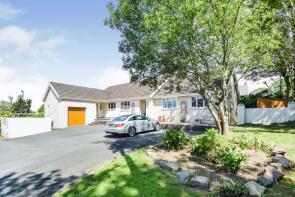 Ashwood, Folly Road, Camrose, Haverfordwest SA62 6JD