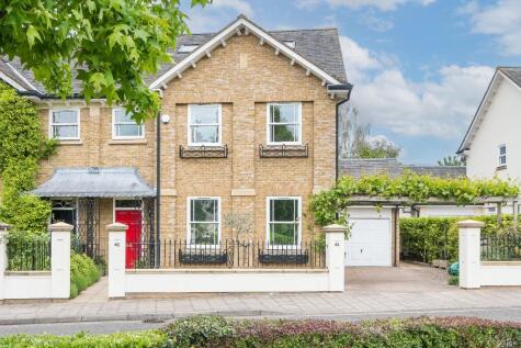 Wyatt Drive, London, SW13