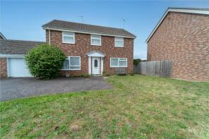 22, Strickmere, Colchester CO7 6NZ
