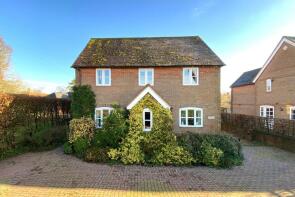 Ash Tree House, Back Lane, Marlborough SN8 3NX