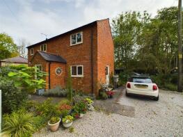 Holly Cottage, Kiln Lane, Cross Lanes, Wrexham LL13 0TG