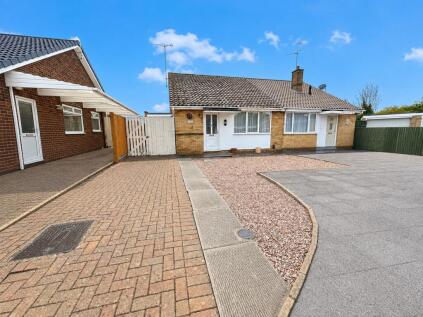 Yarwell Close, Orton Longueville, Peterborough, PE2