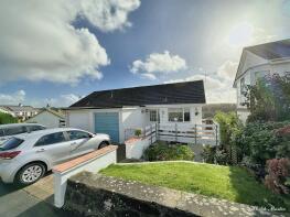 34, Higher Polsue Way, Truro TR2 4BG