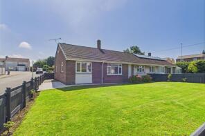 80, Newlands Park, Maryport CA15 7ED