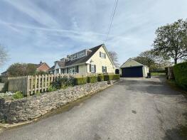 Highview, New Road, Sturminster Newton DT10 2HF