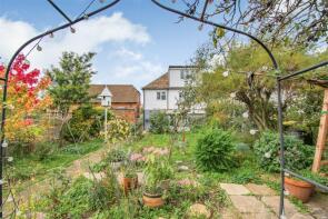 2, Chapel Cottage, Laddingford, Maidstone ME18 6BT
